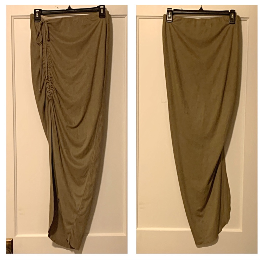 CONVERTIBLE TAN SKIRT / DRESS; MICROFIBER-FEEL; M!